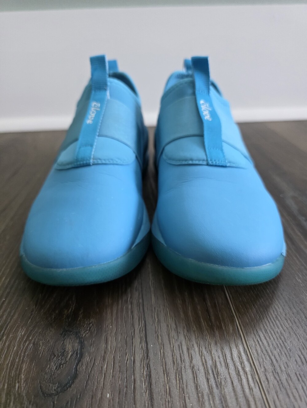Clove Solo Slip-On Comfort Shoes in Bright Electric Blue M7.5 W9 - Picture 4 of 14